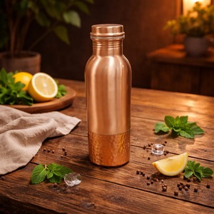 Botella de Agua de Cobre Ecológica de Doble Pared, Duradera, con Diseño Moderno y Fabricación Premium, Compre Directamente del Proveedor a Precio de Fábrica - Product Image 1