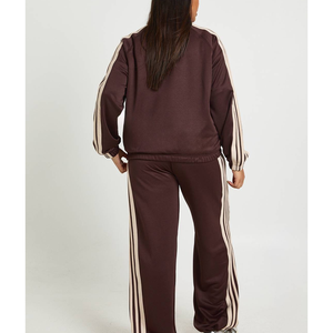 Ropa Deportiva OEM para Mujer, Chándal con Franjas Laterales, Venta al por Mayor, Informal, 100% Poliéster, Secado Rápido, Jersey para Correr, Conjunto Deportivo - Product Image 3