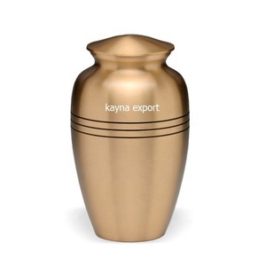 Urne pour adultes en laiton massif en métal de haute qualité pour cendres humaines prix d'usine nuances en laiton belles urnes funéraires en métal - Product Image 1