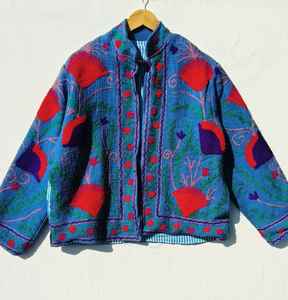 Veste en tissu Suzani, veste en velours vert, veste brodée Suzani, veste courte en velours brodée à la main pour femmes - Product Image 4