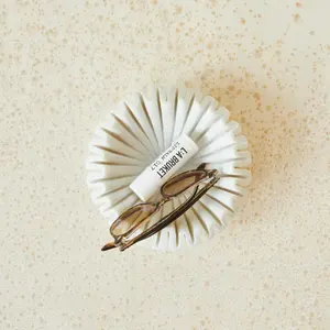 Florero de Mármol Personalizado - Diseño Moderno, Estructura Duradera, Resiste el Desgaste, Mantiene el Brillo y la Textura, para Uso en Interiores - Product Image 3