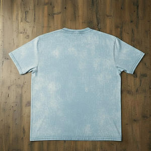 Camiseta para adultos con diseño de lobo, estilo encantador, camiseta oversize gris y azul para hombre - Product Image 2