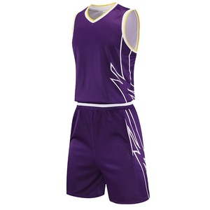 Ensemble d'uniformes de basketball personnalisés pour équipe – Kit maillot sans manches en polyester sublimé respirant à col en V, anti-humidité - Product Image 6
