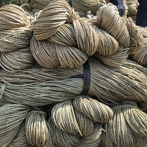 Fibres de jonc de mer écologiques, matière première, fabricant vietnamien, fibres séchées, vente en gros, exportation - Product Image 1
