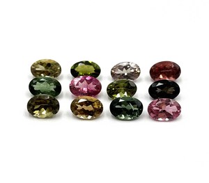 พลอยทัวร์มาลีนธรรมชาติทรงรีขนาด 4*6 มม. สำหรับทำเครื่องประดับ ได้รับการรับรองจาก IGI - Product Image 4