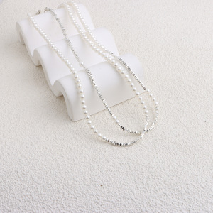Collar de Cadena de Doble Capa con Estilo Retro de Alta Gama para Mujer, Plata Desgastada, Perla Larga para Suéteres - Product Image 1