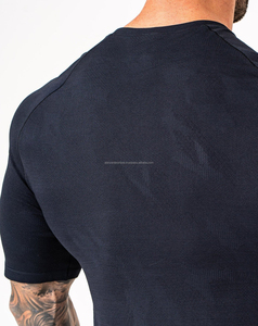 Camiseta Deportiva de Compresión Personalizada para Hombre, Cuello Redondo, Calidad Premium, Secado Rápido, Transpirable, Spandex, Poliéster, Corte Ajustado, Color Sólido - Product Image 5