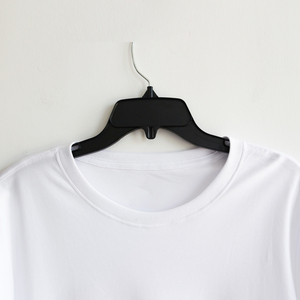 T-shirt blanc à col rond et manches courtes pour homme, coupe classique, en jersey de coton, couleur unie, design simple - Product Image 3