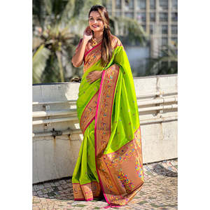 ผ้าไหมอีโอล่า ปาธานี ลายมีนาคารี ทีนี่ นาธ วีฟส์ อีลิท วีฟส์ สีเขียวพาร็อต  ผ้าทอซารี  งานปักดิ้นทอง  สำหรับชุดอินเดียและปากีสถาน น้ำหนัก 0.65 กรัม - Product Image 1