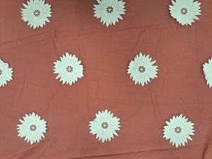 Tela de Algodón Rosa Coral Premium con Apliques 3D en Oferta |   Tela Suave y Transpirable con Bordado Floral de Diseño para Vestidos y Kurtis - Product Image 5