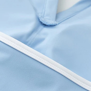 Robe de tennis pour femme avec matière légère et à séchage rapide, short intégré et style moderne pour l'entraînement au tennis féminin - Product Image 2