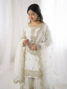 Traje Anarkali de seda bordado en blanco con dupatta, estilo tradicional holgado para bodas, para mujeres, estilo India-Pakistán. - Product Image 2