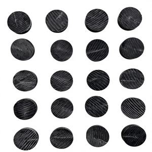 Boutons en corne de buffle 100% naturels et écologiques, à dos plat, décorés de perles à 4 trous, noir jais, vierges, en vrac - Product Image 3