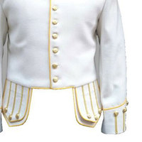 Veste sur mesure écossaise blanche doublette – Design patchwork écologique pour homme, tenue artisanale de tambourinier des Highlands