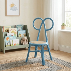 Silla Infantil Moderna de Ratán Hecha a Mano al por Mayor, Muebles Cómodos y Elegantes para Cuarto de Juegos, Asiento con Respaldo de Flecha Azul - Product Image 4