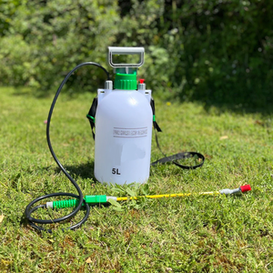 Pulvérisateur à pression en plastique pour pelouse et jardin avec 3 buses d'arrosage, sangle d'épaule réglable, soupape de décompression - Product Image 5