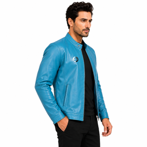 Veste en cuir pour homme de qualité supérieure, au design épuré, au toucher lisse, à la construction durable et au style intemporel pour un look sûr de soi au quotidien. - Product Image 4