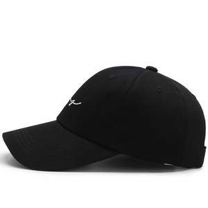 Gorra de Béisbol Deportiva Blanca con Diseño de 6 Paneles, Visera Curva, Sin Estructura, con Logotipo Bordado - Product Image 2