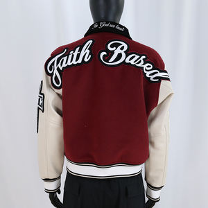 Vestes universitaires personnalisées en gros avec logo, patchs en laine et broderie chenille, vestes d'hiver streetwear tendance pour hommes - Product Image 2