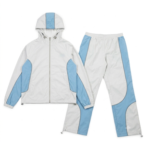 Ensemble de survêtement sportif personnalisé pour homme, veste à capuche et pantalon de jogging, coloris blanc et bleu, respirant, en polyester, idéal pour le printemps - Product Image 1