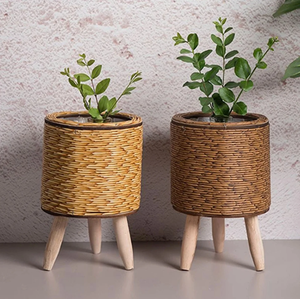 Fabricant vietnamien de pots de rangement au sol en rotin de style rétro avec poignées, tissés à la main, écologiques - Product Image 3