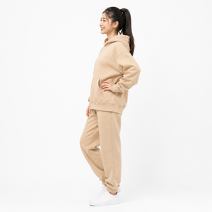 Conjunto Deportivo Ecológico y Transpirable para Mujer, con Sudadera con Capucha y Pantalones Jogger, Tela de Felpa Anillada, Cintura Elástica con Cordón Ajustable y Parche Tejido Personalizado - Product Image 6