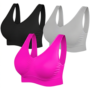 สปอร์ตบราสำหรับผู้หญิง รุ่น Racer back U-Neck Light Support Yoga Bra สีดำ สีขาว สีเทา แพ็ค 3 ชิ้น - Product Image 4