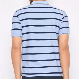 เสื้อเชิ้ตแขนสั้นผู้ชายทรงสลิมฟิต ผ้าถัก 100% คอตตอน ระบายอากาศได้ดี ลายเรียบ ดีไซน์ปกเสื้อตัดสี น้ำหนัก 180 กรัม - Product Image 3