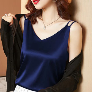 Camiseta sin mangas con cuello en V para mujer, estilo ajustado, novedad de verano, a la moda, para usar como capa base, cómoda e informal - Product Image 1