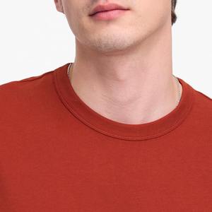 Camiseta de gimnasio personalizada para hombre, gris oscuro, de algodón, para fitness, entrenamiento, culturismo, con estampado gráfico 'No Pain No Gain', para unisex. - Product Image 5