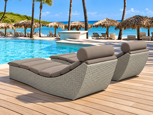 Chaise longue d'extérieur contemporaine avec coussins, structure en rotin PE, dossier solide, inclinaison manuelle, résistante aux UV, design moderne - Product Image 4