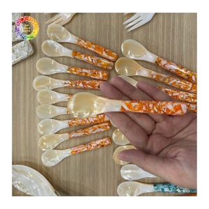 Cuchara de Nácar Hecha a Mano, Cuchara de Concha Natural, Fabricante OEM, Juego de Cucharas de Nácar para Caviar y Postres - Product Image 1