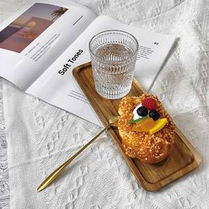 Lot de 2 Plateaux en Bois d'Acacia Faits à la Main Plateaux de Service Écologiques Rectangle pour Pain Gâteau Snacks Fromage Fruits Salle à Manger Usage Domestique - Product Image 2