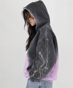 เสื้อฮู้ดดี้โอเวอร์ไซส์แบบสั่งทำพิเศษ ล้างสีแบบแอซิดวอช สีไลเวอร์นิลไล่เฉดดำ แขนประดับคริสตัล สไตล์ Y2K ฮิปฮอป สตรีทแวร์ มีกระเป๋าจิงโจ้ - Product Image 5