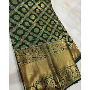FANTAISIE BANARASI SOIE DOUCE OR ZARI TRAVAIL SAREE AVEC BLOUSE NON COUCHÉE VERT - Product Image 1