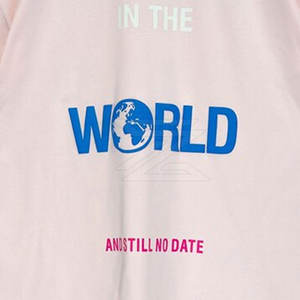 Camiseta Moderna de Alta Densidad con Estampado en Relieve, Estilo Urbano, Cómoda para Uso Diario - Product Image 3