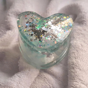 กล่องใส่เครื่องประดับเรซิ่นลายดอกไม้ตกแต่งทำมือ กล่องเก็บของจุกจิกขนาดเล็ก กล่องใส่เครื่องประดับเรซิ่นแบบกำหนดเอง ของขวัญ - Product Image 1