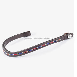 Frontal de cheval en cuir rembourré de marque supérieure, personnalisé, avec cristaux ronds rouges, bleus et blancs, pierres de diamant et chaîne incrustée scintillante - Product Image 4