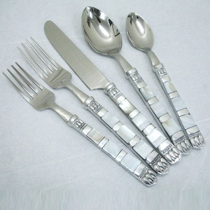 Hot Selling White European Design Mirror Polish Stainless Steel Flatware Dinnerware <b>Set</b> with Knife Fork Spoon <b>Tea</b> Utensils - Product Image 1