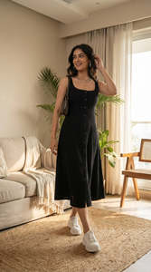 <b>Black</b> Sleeveless Cotton Denim Midi <b>Dress</b> <b>Button</b> Up Fitted Casual <b>Dresses</b> For Women Featuring Lightweight Fabric Fashionable - Product Image 6