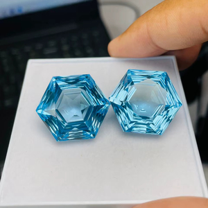 Paire de topazes bleues naturelles, taille hexagonale, qualité AAA, lustre AAA, parfaites pour la fabrication de boucles d'oreilles, polies, à prix abordable. - Product Image 3