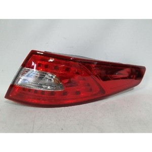Luz Trasera Derecha Usada Optima 924022T100 - Product Image 1
