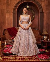 Dernière Collection de Lehenga Choli Traditionnel Indien et Pakistanais pour Femmes, de Haute Qualité, pour Mariages et Soirées, en Faux Georgette avec Broderie au Fil