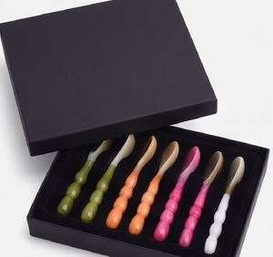 Ensemble de mini-cuillères en corne naturelle avec manche en bambou, poli naturellement avec manche en résine, idéal pour les salades, la vaisselle et l'utilisation en cuisine - Product Image 4