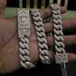 Chaîne cubaine tendance entièrement sertie de diamants Moissanite personnalisés, bijoux hip-hop pour cadeau, chaîne cubaine 16 mm DOPE JEWELLS - Product Image 4