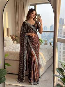 Sari indien tendance en satin de soie avec broderies de motifs et de sequins, idéal pour les mariages et les occasions spéciales. - Product Image 5