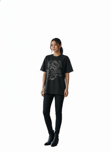 เสื้อยืดกราฟิกแบบกำหนดเอง ประดับเพชร ทรงบ็อกซี่ ตัดเย็บแบบดิสเทรส สำหรับผู้ชาย แฟชั่นวินเทจ เสื้อยืดโอเวอร์ไซส์เนื้อหนา - Product Image 6