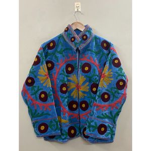Chaqueta de Terciopelo Bordada a Mano para Mujer, Manga Larga, Cuello Camisero, Cierre Abierto, Estilo Bohemio con Patrón de Corazones para Otoño - Product Image 6