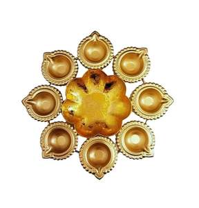 Vase de table en laiton Shanku Chakra Kuber Diya pour la décoration de la maison, idéal pour les anniversaires, Diwali, la chambre, le bureau ou la salle de Puja - Product Image 4