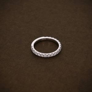 Anillo de Eternidad con Diamantes Cultivados en Laboratorio, Corte Redondo, Banda de Eternidad, Diamantes Certificados, Anillo de Aniversario, Joyería Elegante para Mujer - Product Image 3